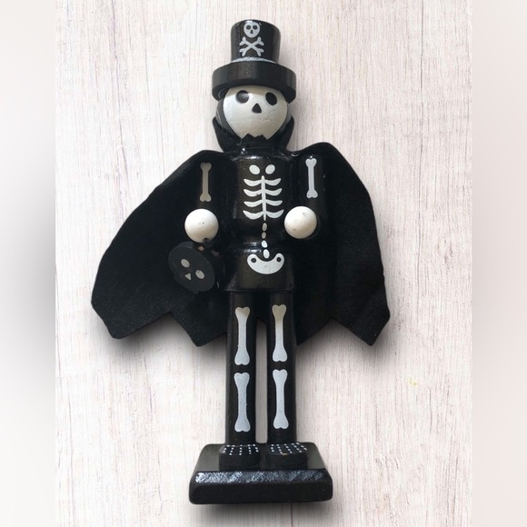 Other - : : SKELETON SOLDIER : Unique Halloween decor : :